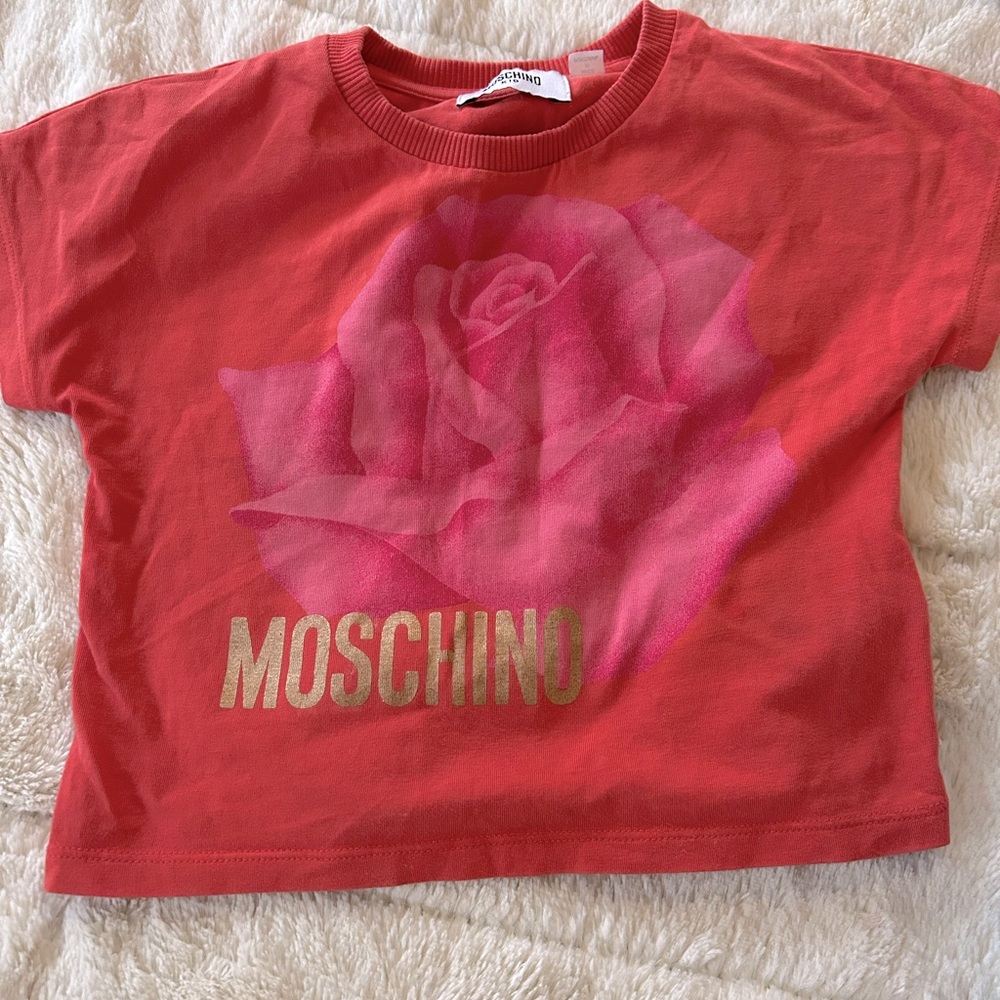 Moschino t-shirt beautiful colour with rose design, worn about 2 time